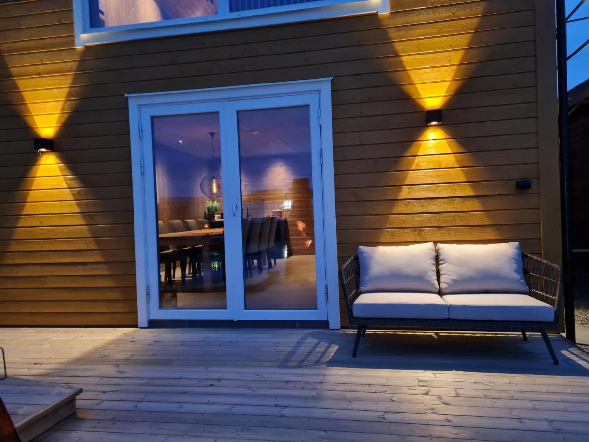 Villa Rorbu Ved Sjoen Bud Exterior foto